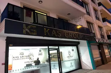 Işıksız Ekonomik Harf Tabela